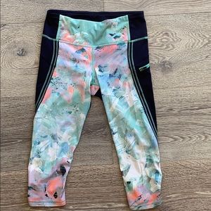 Lululemon Running Crop in Painted Print